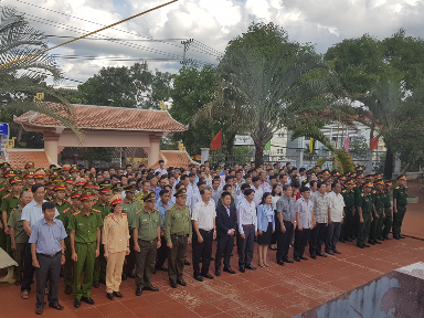Huyện Ea H’Leo, tổ chức Lễ tưởng niệm các anh hùng liệt sỹ đang yên nghỉ tại nghĩa trang Liệt sỹ