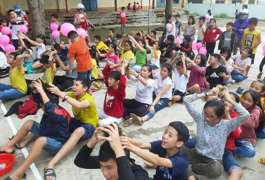 Một ngày trãi nghiệm của các em thanh thiếu nhi.