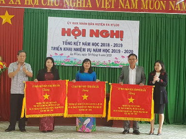 Hội nghị tổng kết năm học 2018 - 2019 và triển khai nhiệm vụ năm học 2019 – 2020.