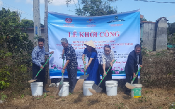 Lễ khởi công xây dựng điểm Trường Mẫu giáo xã Cư Mốt