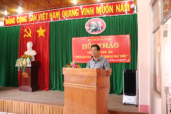 Huyện ủy tổ chức Hội thảo cuốn Sách - Ảnh  “Huyện Ea H’Leo 40 năm xây dựng và phát triển”