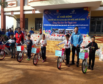 Nhiều hoạt động chào mừng Đại hội Đảng bộ huyện Ea H’Leo