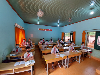 Trường THCS Lê Quý Đôn, thị trấn Ea Drang, chủ động trong công tác phòng chống  dịch bệnh Covid-19.