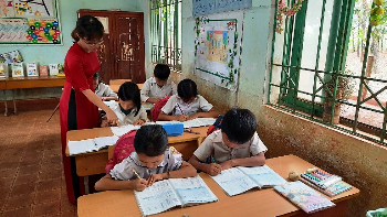 Gương sáng đảng viên học tập, làm theo tư tưởng, đạo đức, phong cách Hồ Chí Minh
