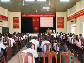 Khai giảng lớp Trung cấp lý luận Chính trị - Hành chính hệ không tập trung, khóa học 2020 – 2021.