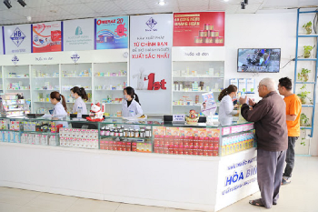 Các nhà thuốc phải ghi lại thông tin người mua thuốc có dấu hiệu cảm cúm