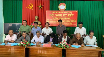 Ủy ban Mặt trận Tổ quốc huyện Ea H’leo ký kết chương trình phối hợp với các tổ chức tôn giáo