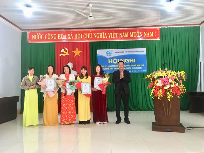 Hội LHPN Thị trấn Ea Drăng tổ chức Hội nghị tổng kết công tác Hội và phong trào Phụ nữ năm 2020