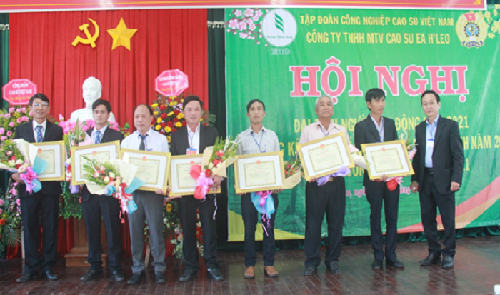 Công ty TNHH MTV Cao su Ea H’leo tổ chức Hội nghị tổng kết công tác sản xuất, kinh doanh năm 2020