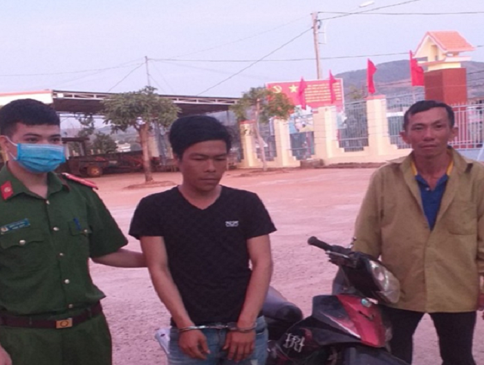 Công an xã Cư Mốt bắt 01 đối tượng trộm cắp tài sản qua mô hình “Camera giám sát an ninh, trật tự”