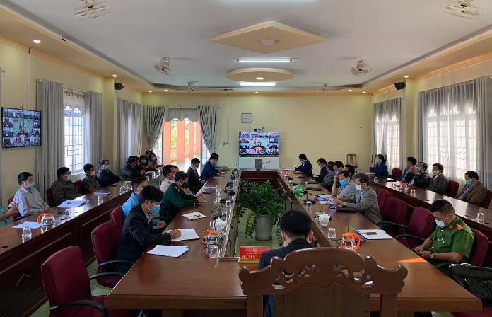Huyện Ea H’leo họp Ban chỉ đạo phòng, chống dịch Covid-19
