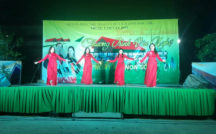 Chương trình văn nghệ tuyên truyền lưu động về bầu cử