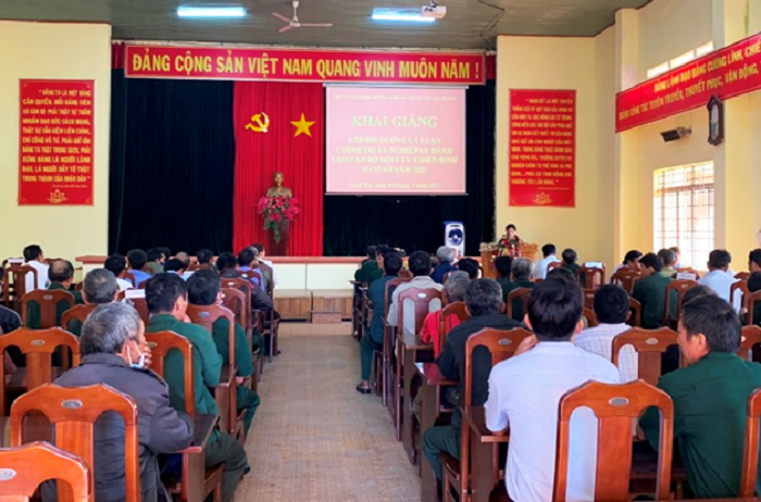 Khai giảng lớp Bồi dưỡng lý luận chính trị và nghiệp vụ dành cho Cán bộ Hội Cựu Chiến binh ở cơ sở năm 2021