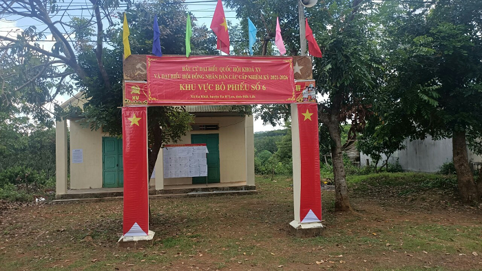 Sôi nổi hoạt động tuyên truyền, cổ động trực quan về bầu cử đại biểu Quốc hội khóa XV và đại biểu HĐND các cấp, nhiệm kỳ 2021 – 2026