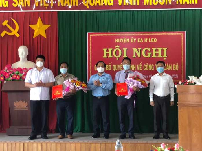 Hội nghị công bố Quyết định về công tác tổ chức cán bộ.