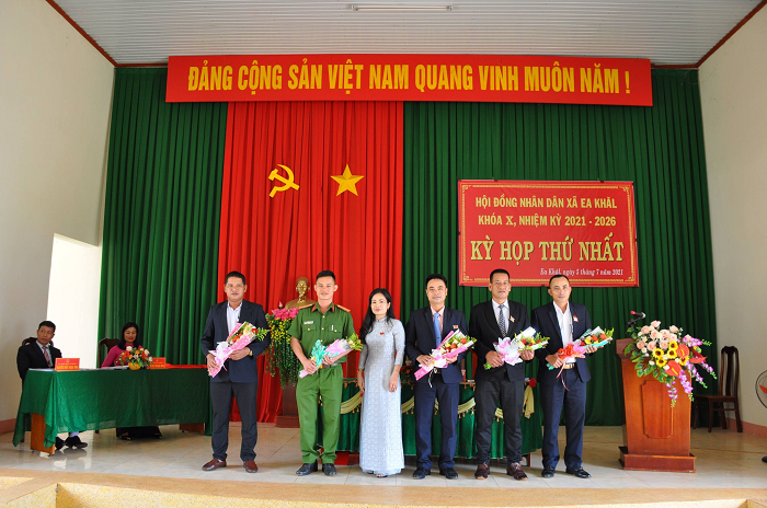 Kỳ họp thứ nhất HĐND xã Ea Khăl khóa X, nhiệm kỳ 2021-2026