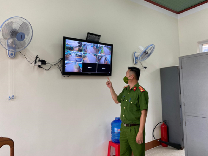 Công an xã Ea Wy ra mắt mô hình camera an ninh