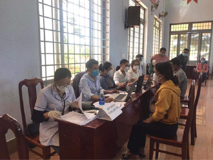 Dliê Yang tiếp tục tiêm gần 2.000 liều vắc xin phòng Covid-19  cho tất cả người dân từ 18 tuổi trở lên