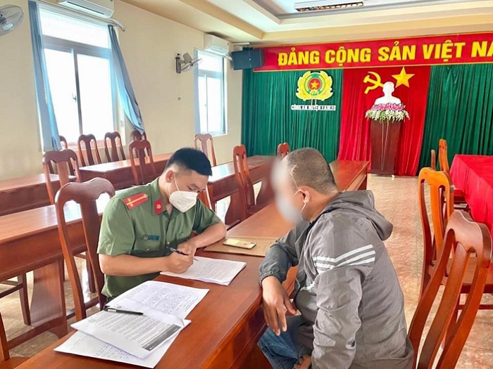 Xử lý nghiêm trường hợp sử dụng mạng xã hội xúc phạm lực lượng công an