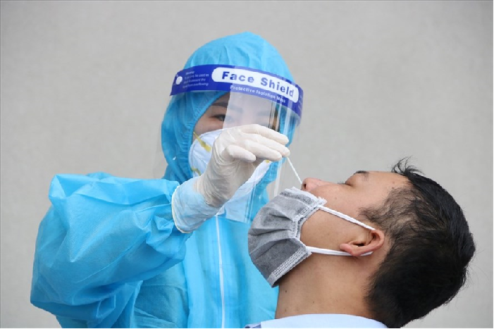 Phòng khám đa khoa Thiện Phước thực hiện các dịch vụ về y tế để phòng, chống dịch trên địa bàn huyện Ea H’Leo