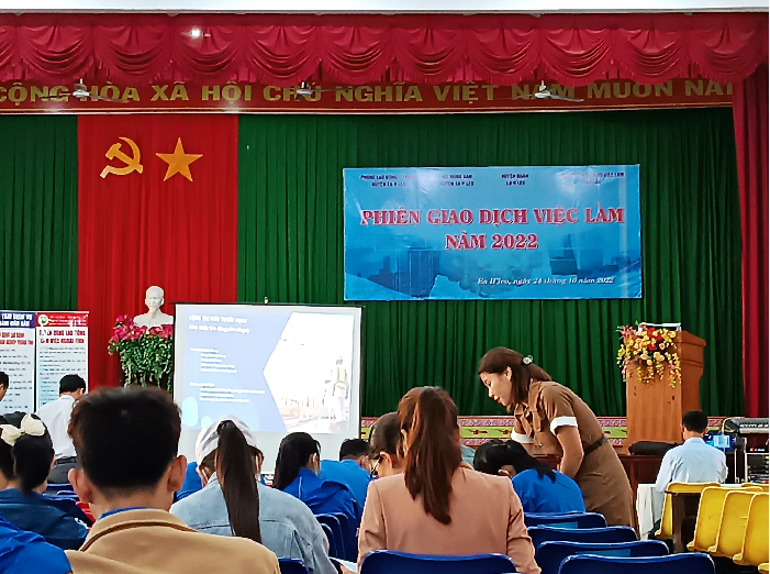 Phiên giao dịch việc làm năm 2022