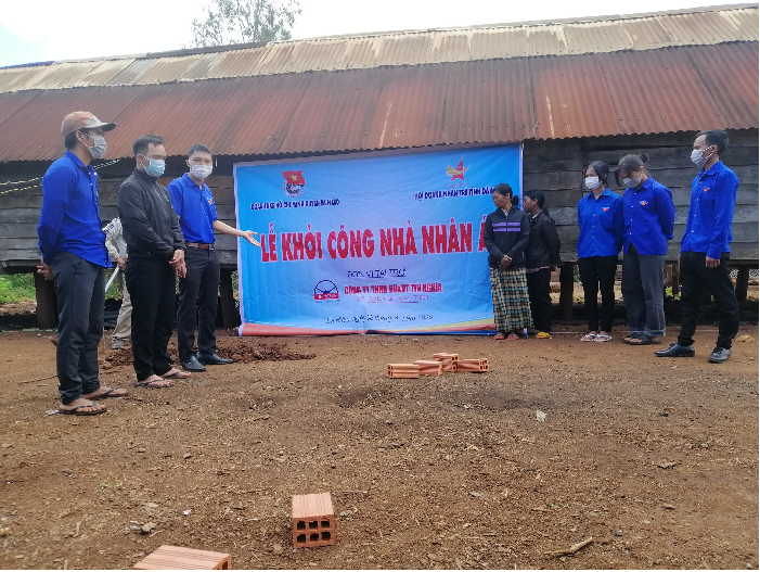 Khởi công xây dựng "Ngôi nhà nhân ái” tặng học sinh nghèo