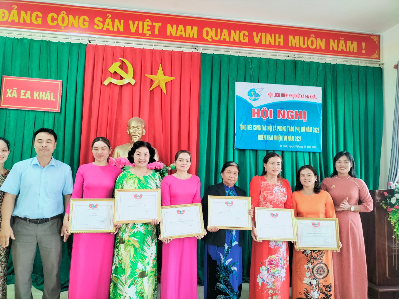 Hội Liên hiệp phụ nữ xã Ea Khăl tổ chức Hội nghị tổng kết công tác hội năm 2023 và triển khai nhiệm vụ năm 2024