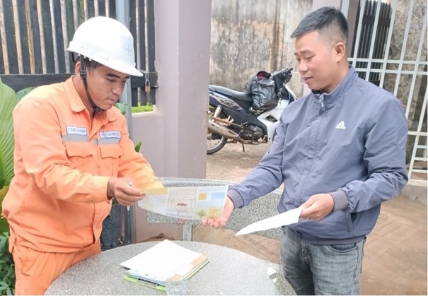 Điện lực Ea H’Leo chú trọng công tác bảo đảm an toàn điện trong nhân dân