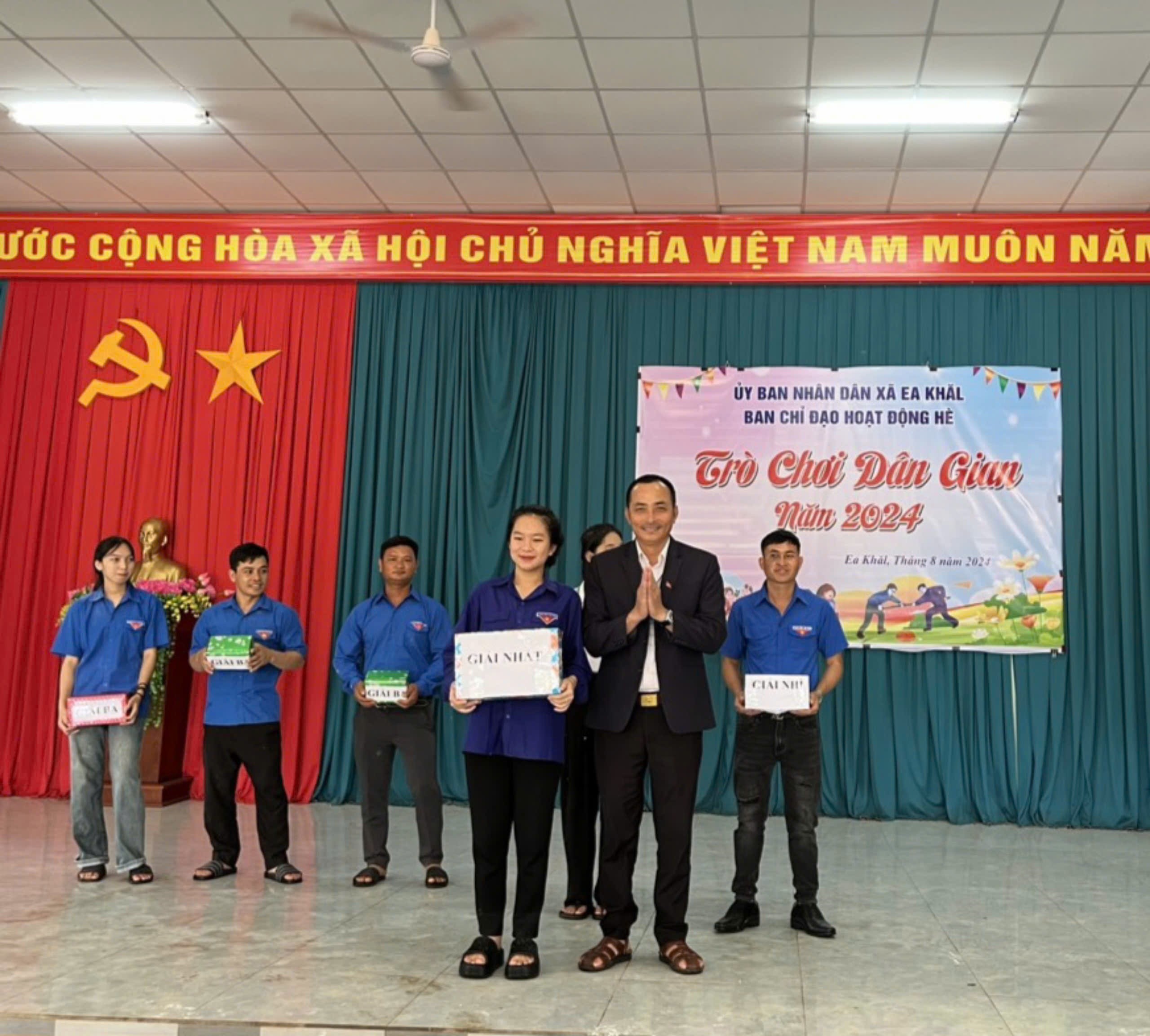 khanh1