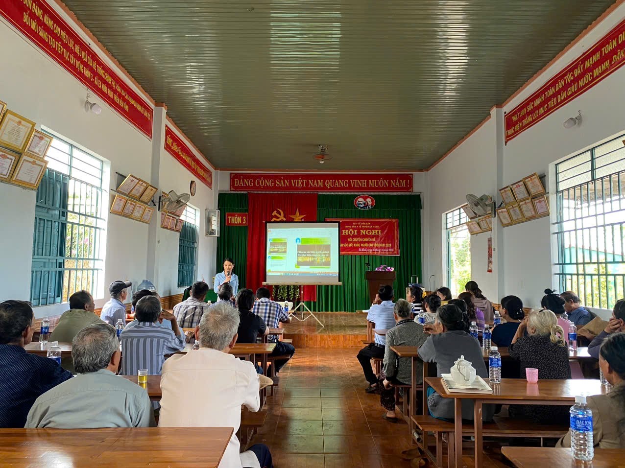 Hội nghị Truyền thông chăm sóc sức khỏe người cao tuổi năm 2024