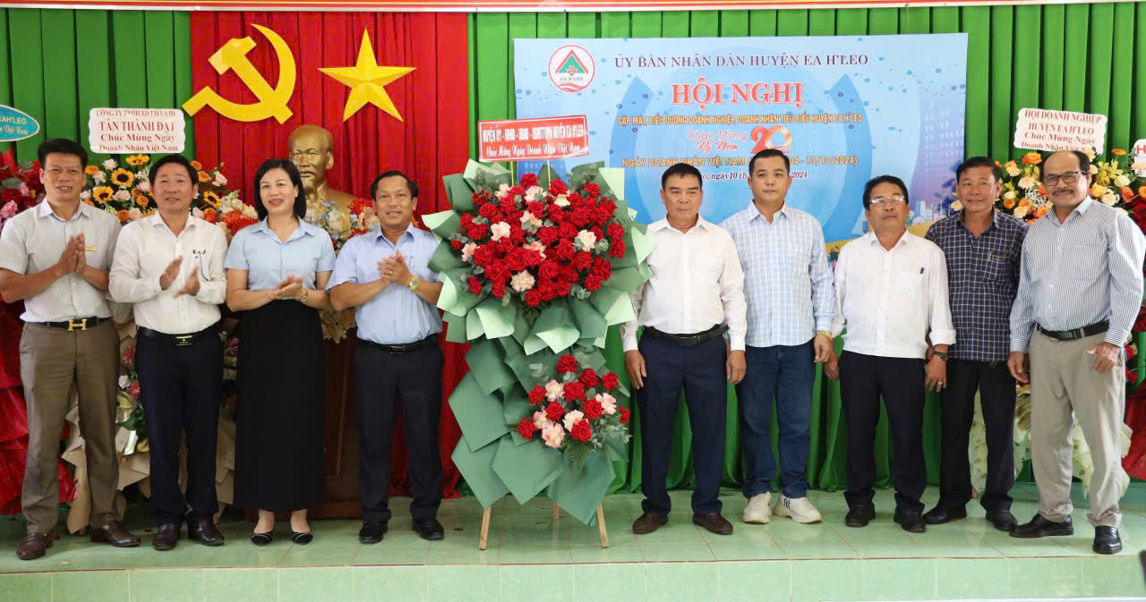 Huyện Ea H’Leo: Gặp mặt doanh nhân tiêu biểu năm 2024