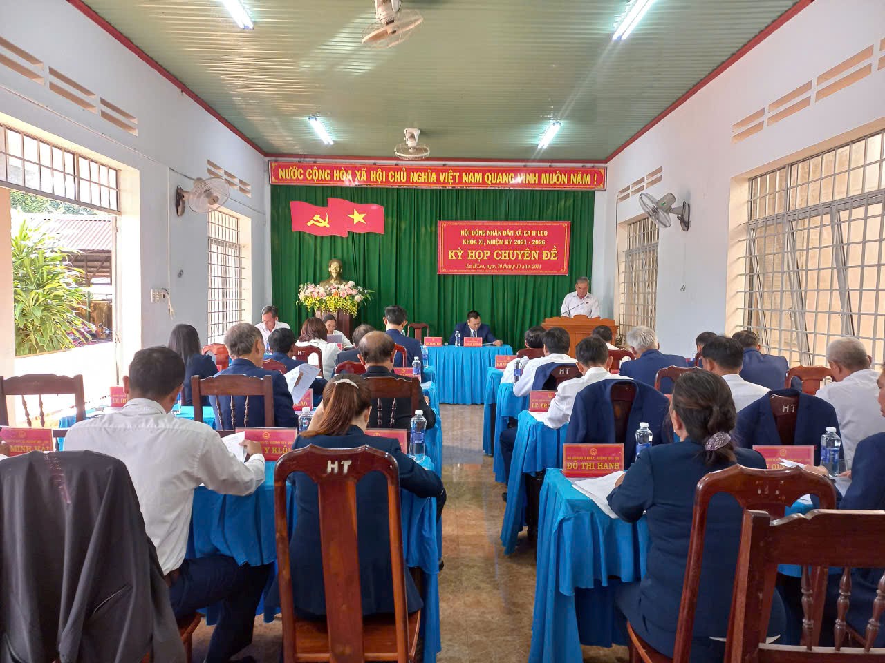 Kỳ họp chuyên đề HĐND xã Ea H’Leo khoá XI, nhiệm kỳ 2021 – 2026