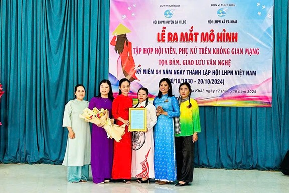 Lễ ra mắt mô hình tập hợp Hội viên phụ nữ trên không gian mạng