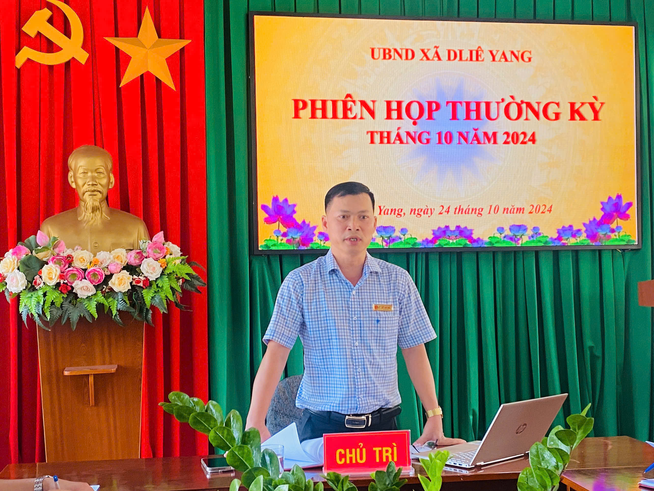 Phiên họp thường kỳ UBND xã Dliê Yang tháng 10 năm 2024