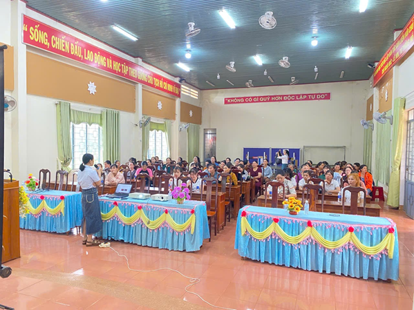 Nói chuyện chuyên đề về truyền thông, vận động chính sách pháp luật về dân số, hôn nhân và gia đình năm 2024