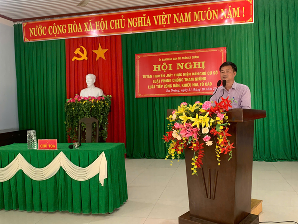 Uỷ ban nhân dân thị trấn Ea Drăng: Hội nghị tuyên truyền, phổ biến các Luật mới ban hành