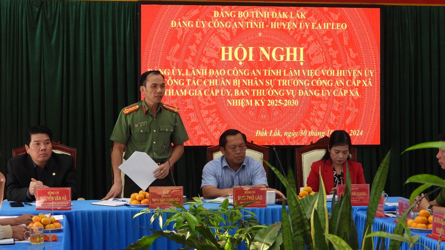 Đảng ủy, lãnh đạo Công an tỉnh làm việc với Ban Thường vụ Huyện ủy Ea H’Leo