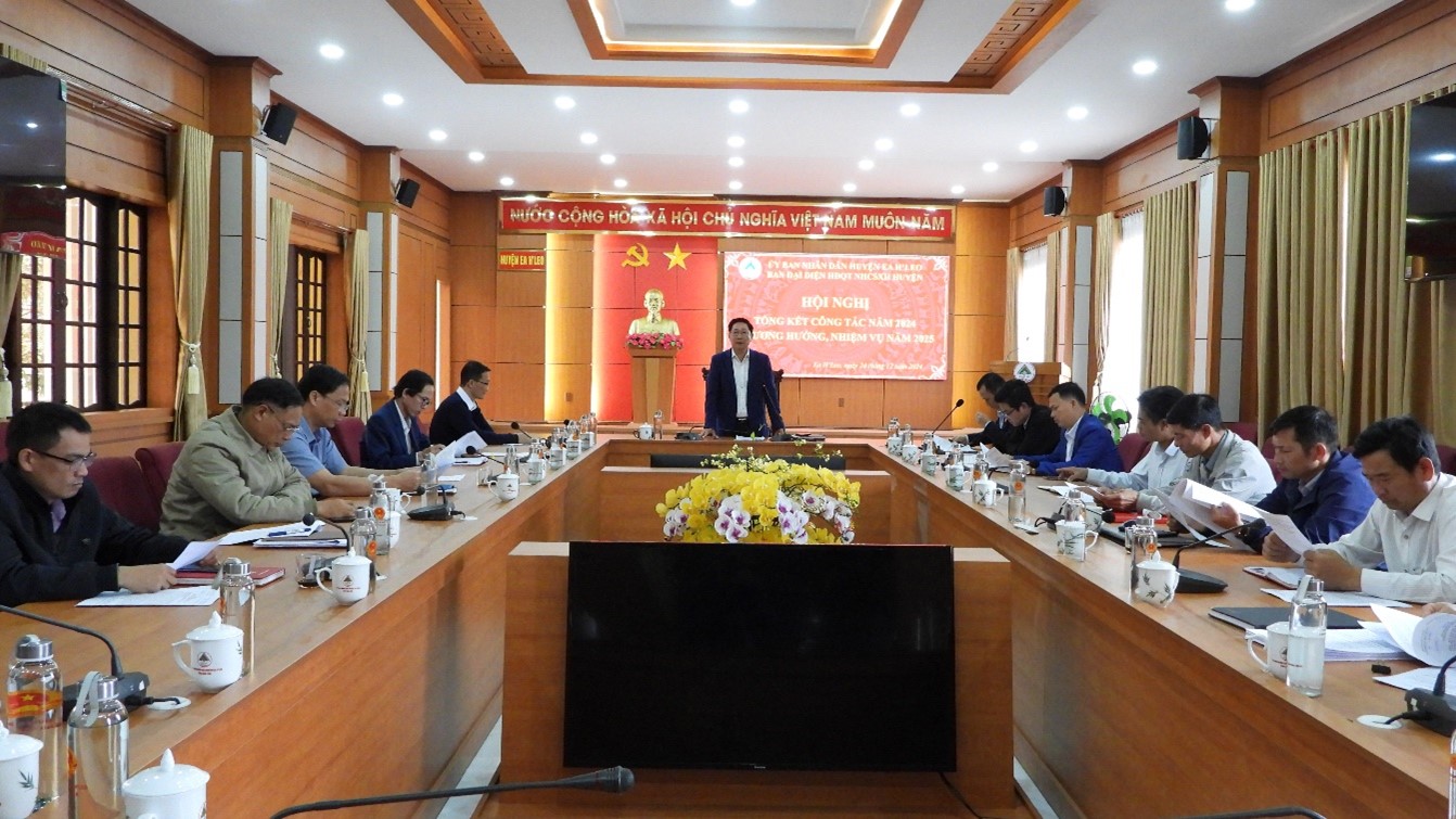 Ban đại diện Hội đồng quản trị Ngân hàng chính sách xã hội huyện Ea H’Leo tổng kết công tác năm 2024