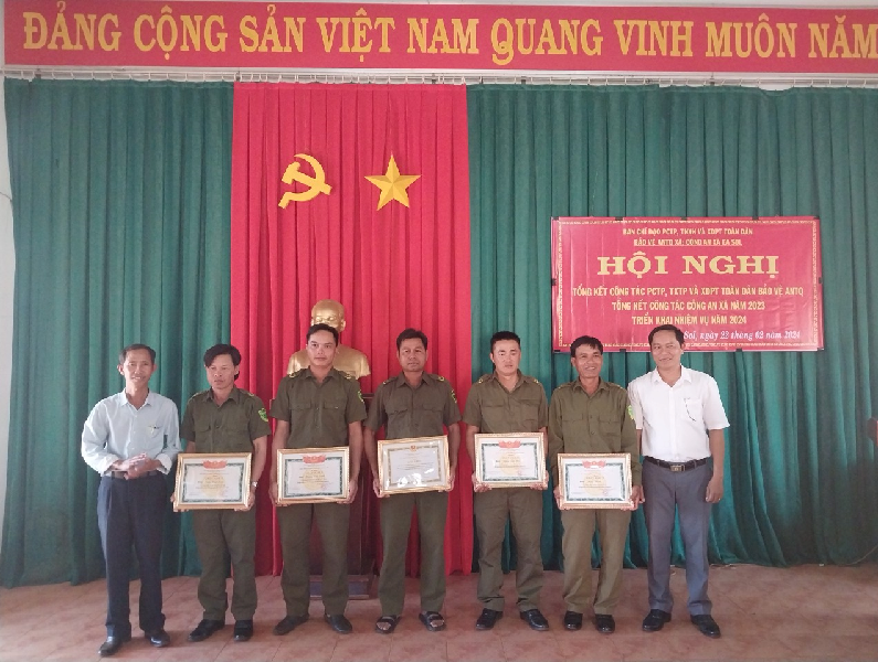 vinh1