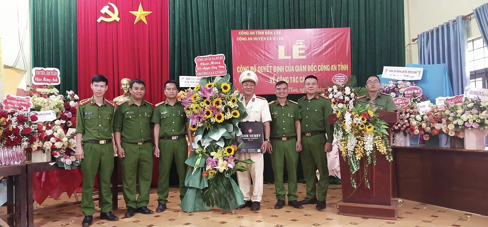 Công an huyện Ea H’Leo công bố quyết định của Giám đốc Công an tỉnh Đắk Lắk về công tác cán bộ tại Xã Cư Mốt