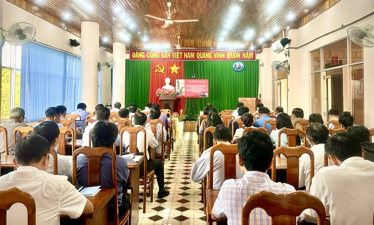 Hội nghị trực tuyến nghiên cứu, học tập, quán triệt chuyên đề  năm 2024