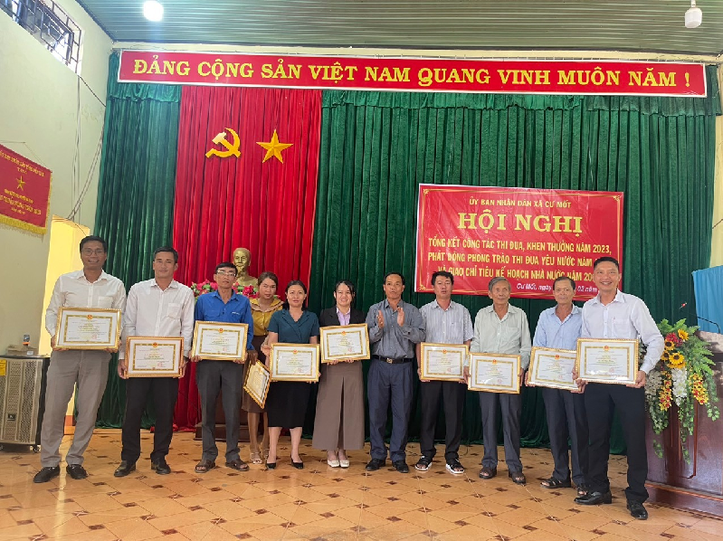 hoang1