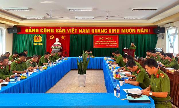   Công an huyện Ea H’Leo tổ chức Hội nghị tổng kết công tác của Cơ quan Cảnh sát điều tra; công tác truy nã, truy tìm của Công an huyện năm 2023