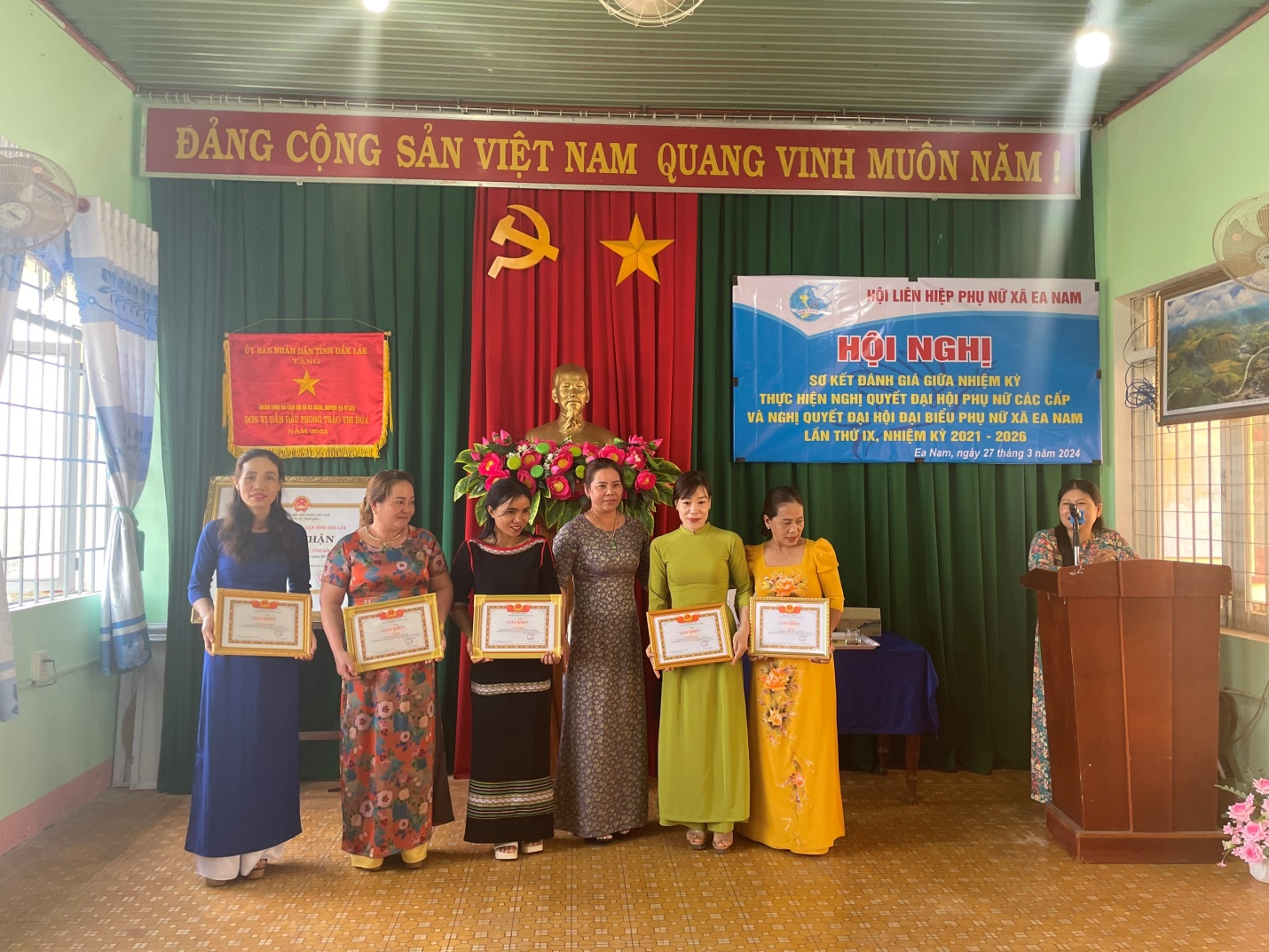 Hội Liên hiệp Phụ nữ xã Ea Nam tổ chức hội nghị sơ kết giữa nhiệm kỳ thực hiện Nghị quyết Đại hội phụ nữ các cấp và Nghị quyết Đại hội đại biểu phụ nữ xã Ea Nam lần thứ IX, nhiệm kỳ 2021-2026