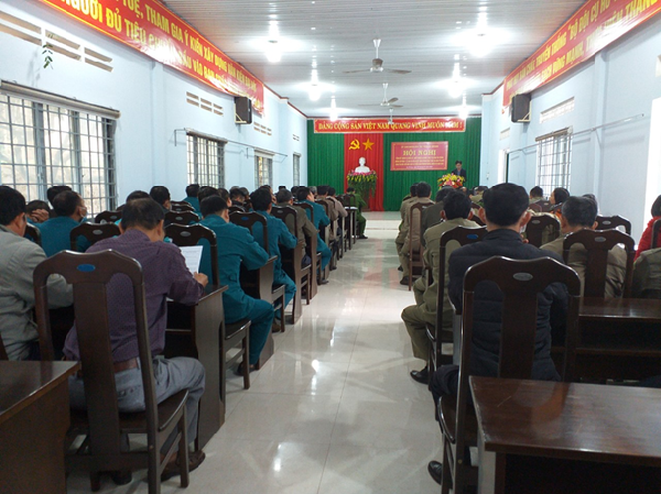 UBND thị trấn Ea Drăng: Hội nghị tổng kết nhiệm vụ Quân sự - Quốc phòng; An ninh - Trật tự; Công tác phòng, chống tội phạm - Tệ nạn xã hội và xây dựng phong trào toàn dân bảo vệ An ninh Tổ quốc; Công tác bảo vệ dân phố năm 2022 và Triển khai phương hướng, nhiệm vụ năm 2023