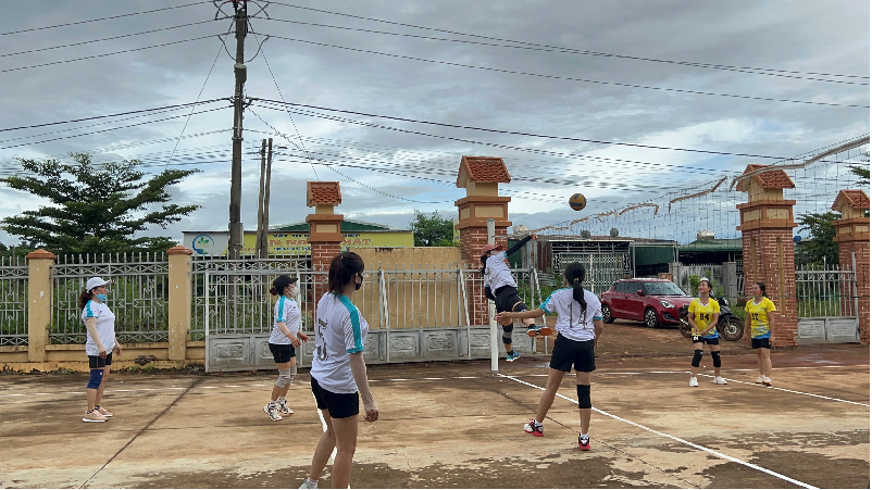 Giải Bóng chuyền nữ xã Ea Khăl năm 2023