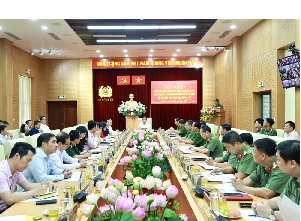 Hội nghị trực tuyến toàn quốc quán triệt, triển khai thực hiện Quyết định số 22/2023/QĐ-TTg ngày 17/8/2023 của Thủ tướng Chính phủ về tín dụng đối với người chấp hành xong án phạt tù