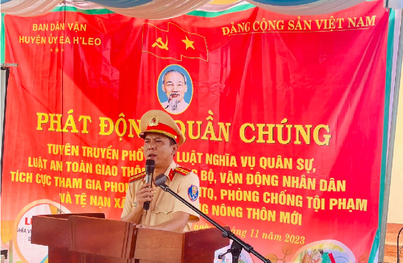 Phát động quần chúng tại xã Cư Mốt