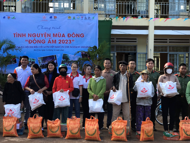 Chương trình tình nguyện mùa đông huyện Ea H’Leo năm 2023