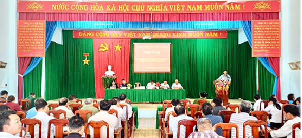 Xã Ea Hiao tổ chức đối thoại giữa người đứng đầu chính quyền với nhân dân năm 2023